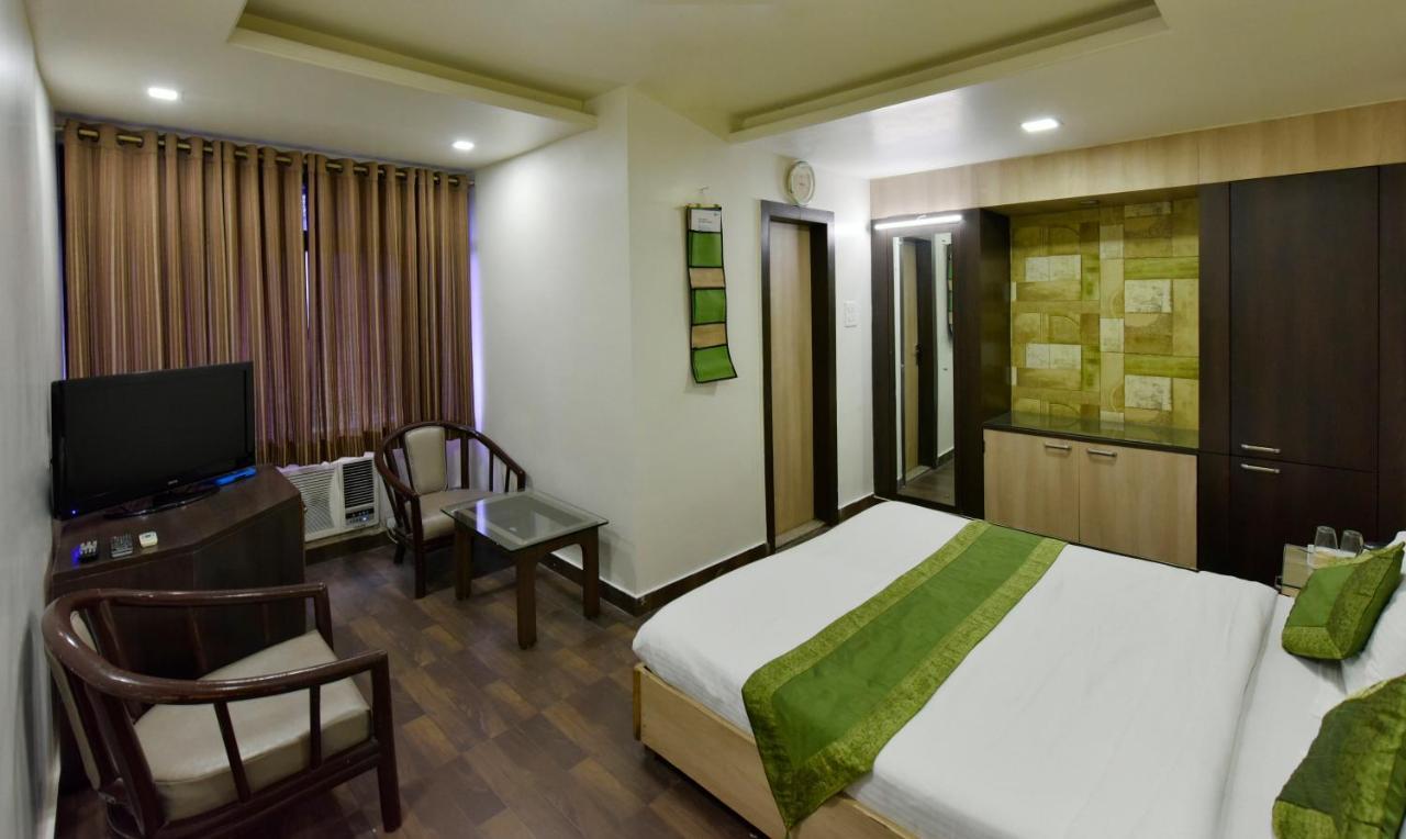 Hotel Kanishka Rāipur Exterior foto